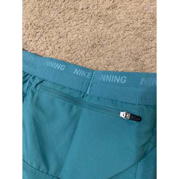 Nike Stride Dri-FIT 7" Brief-Lined Green Running Shorts DM4761-379 Mens Size 2XL - Picture 6 of 7